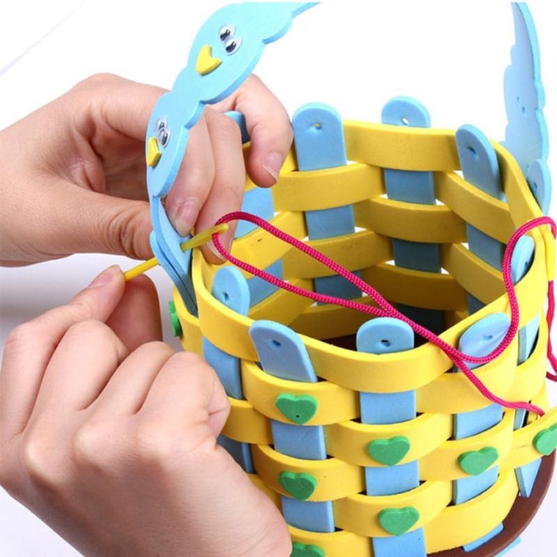 12sets Eva Tote Bag Weaving Craft Kit Colorful Handbag Material for Boys and Girls Interactive Preschool Project Includes Sewing Accessories for Home and Parent Activities Random - Image 2